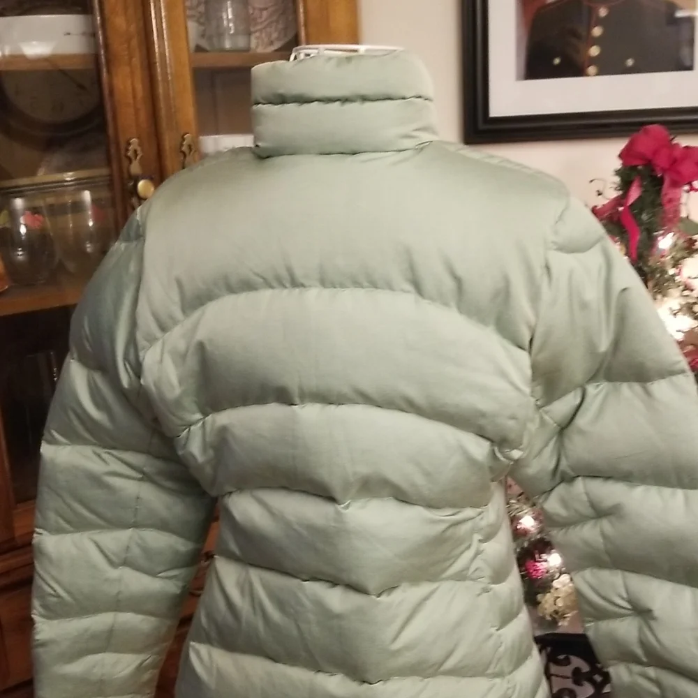Patagonia puffer coat - Picture 7 of 12